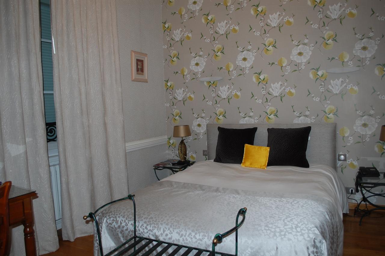 Logis Hotel L'Europe Pontivy Bagian luar foto